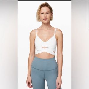 Lululemon Still Now Sports Bra